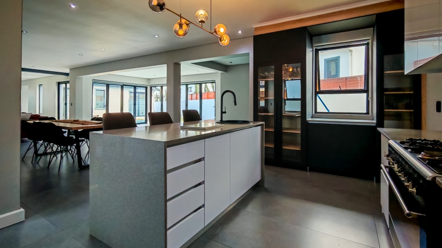 4 Bedroom Property for Sale in Sitari Country Estate Western Cape